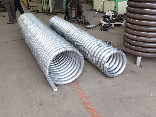 Ø57*4mm厚  中径550盘管